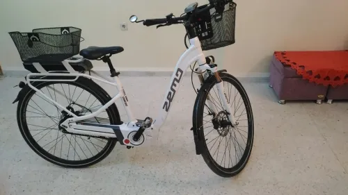 divers matériel de sport à vendre chasse sous-marine vélo électrique Zodiac sport de combat et cetera et cetera