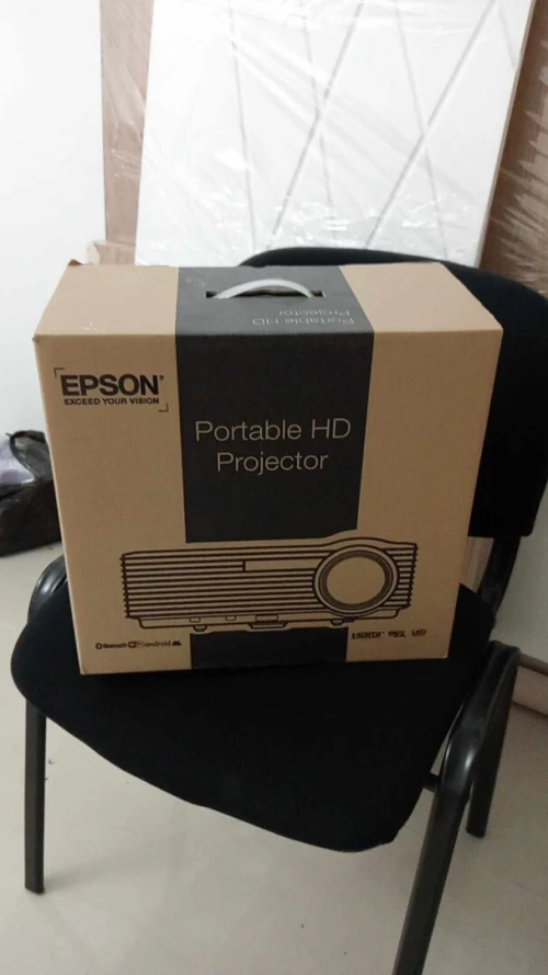 Data show Epson 8500 lumens
