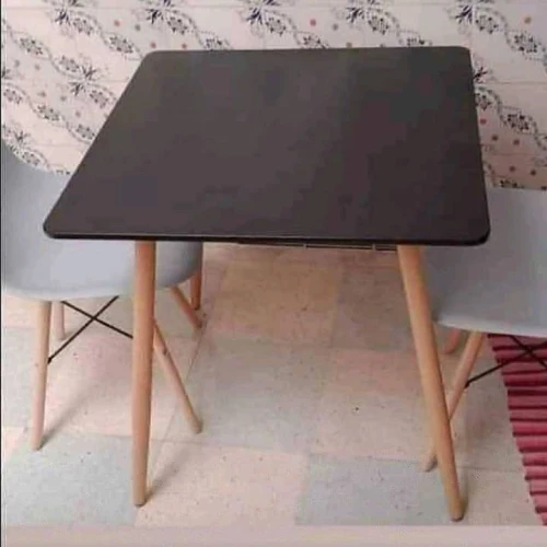 Solde table SCANDINAVE avec  chaise prix imbattable 