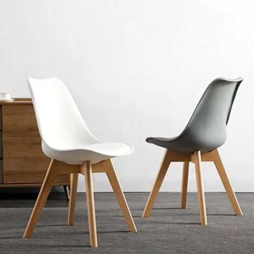 Chaise tulipe en blanc noir gris et Crème