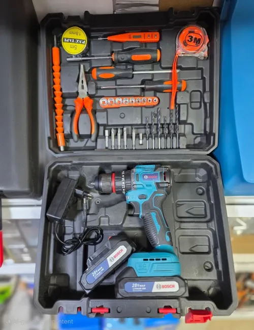 makita Kit visseuse  28v avec accessoires 