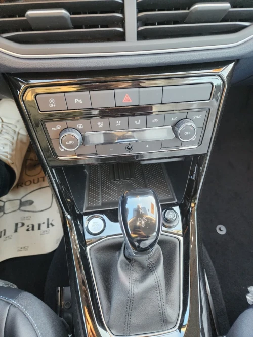 Volkswagen Tharu Premium 2025 Full Option Black Black Édition