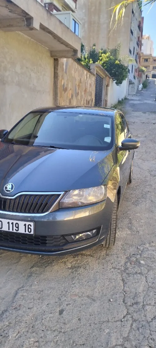 Skoda Rapid 2019 Ambition