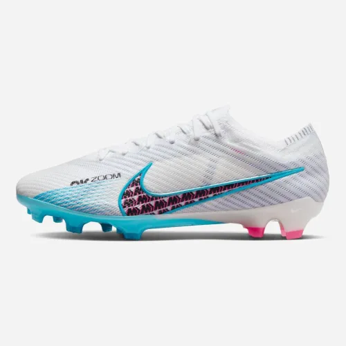 Nike Mercurial vapor 15 elite.