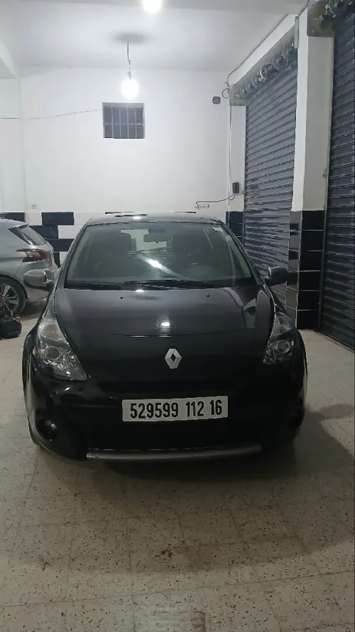 Renault Clio 3 2012 Night and Day