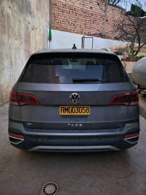 Volkswagen Taos 2025 SE