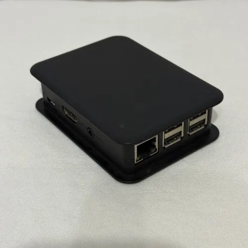 Raspberry Pi 2 Model B + boîtier