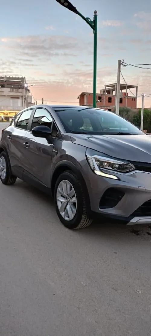 Renault Captur 2022 business