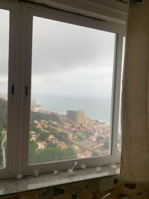 Location vacances Appartement F4 Alger Rais hamidou