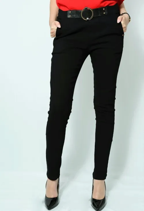 Lot de vêtements pour femme neufs importés !