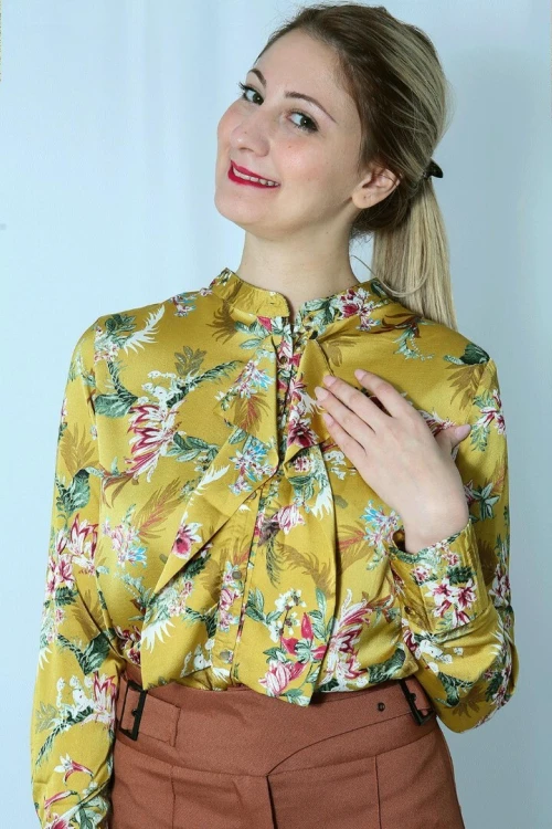 Lot de vêtements pour femme neufs importés !