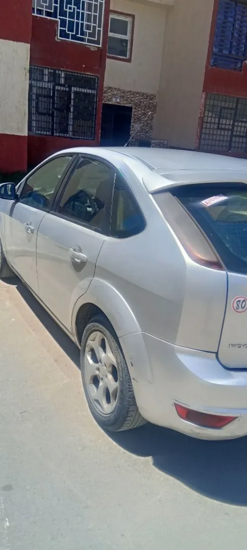 Ford Focus 5 portes 2008 Focus 5 portes