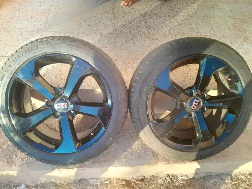 Pneus&jante Golf 7 Michelin d'origine   la jantes nmr 17