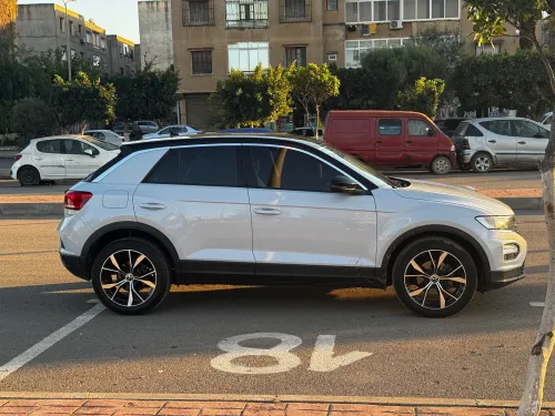Volkswagen T-Roc 2021 Life