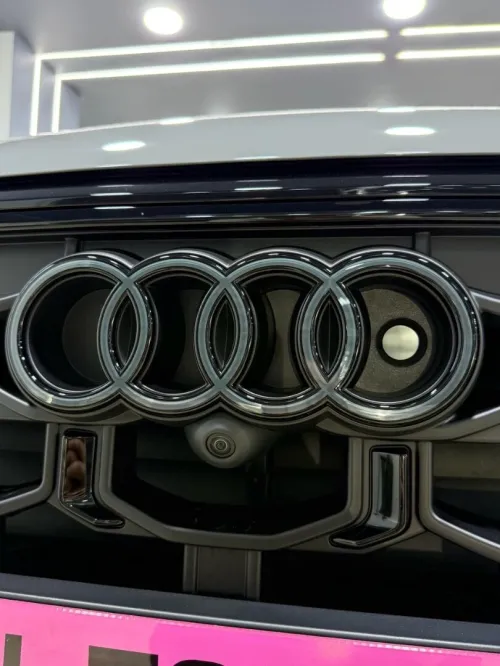 Audi Q8 2026 S Line exclusive