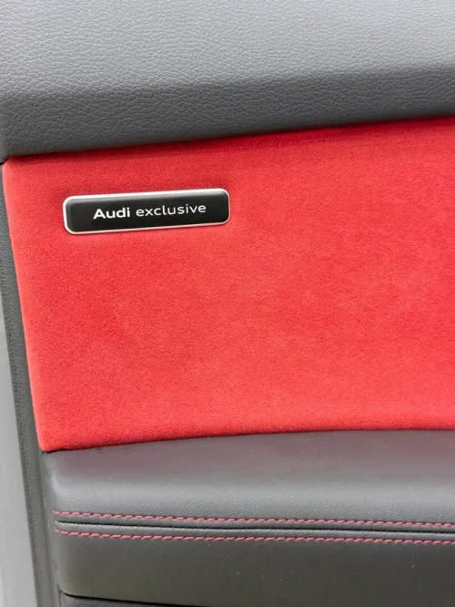 Audi Q8 2026 S Line exclusive