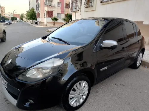 Renault Clio 3 2012 Night and Day