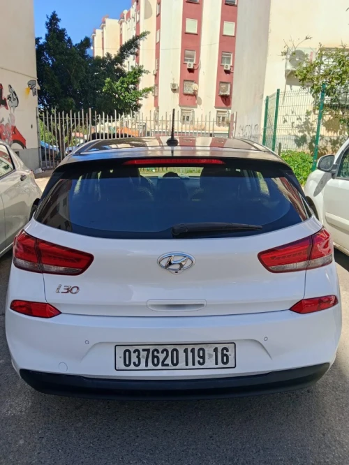 Hyundai i30 2019 Toute options