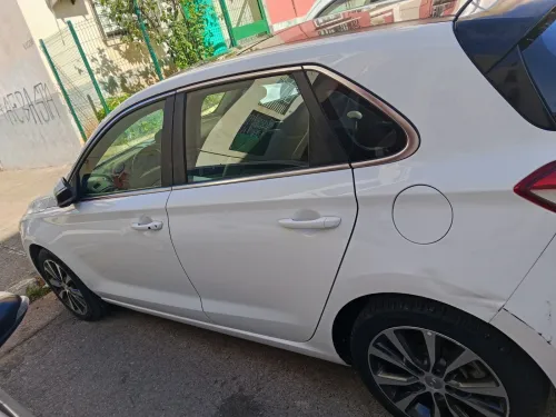 Hyundai i30 2019 Toute options