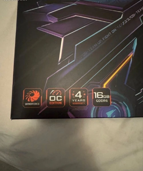 AMD RX 9070 XT AORUS