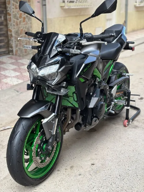 Kawazaki Z900 2023