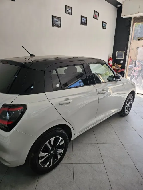 Suzuki Swift 2025 Glx
