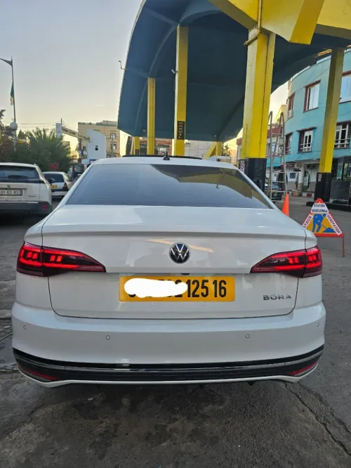 Volkswagen Bora 2025 Carat
