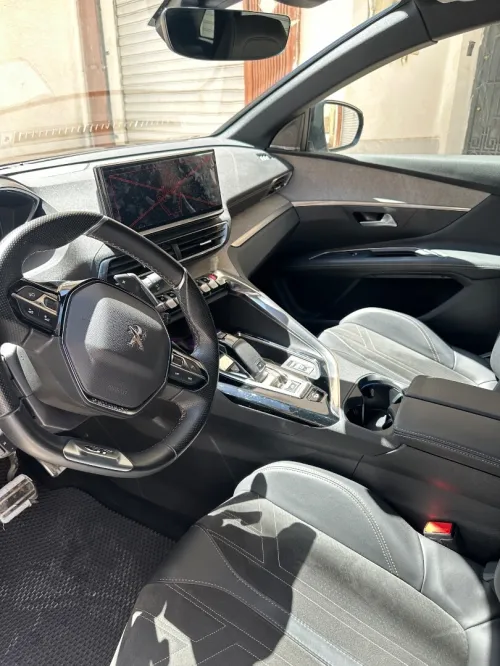 Peugeot 3008 2022 