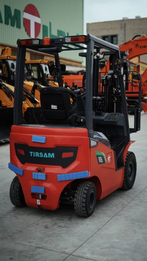 TIRSAM CHARIOT ELEVATEUR 1,8 TONNE / 4,5 METRES  -   رافعة شوكية  1.8 طن / 4.5 متر 