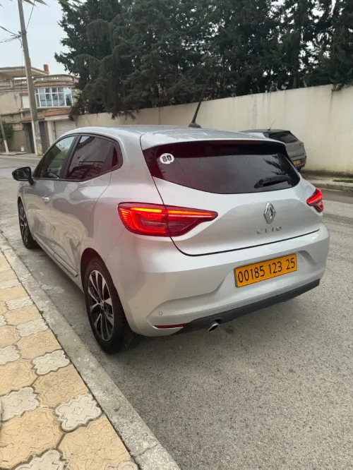 Renault Clio 5  2023 Zen