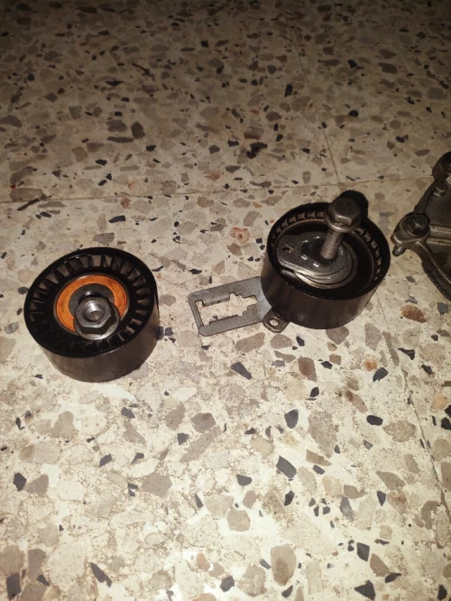 Piece 1.6 hdi 92hp dv6