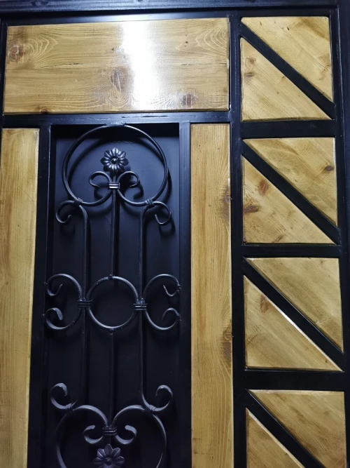 Portes d'entrée lourdes en bois et metal