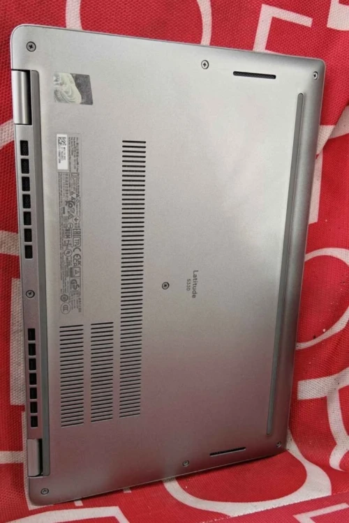 Dell latitude 5330 I5 12eme 1245u