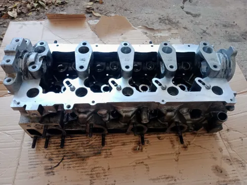 Culasse crdi 2 litres