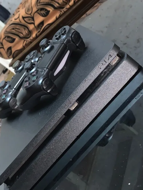 Ps4 slim online