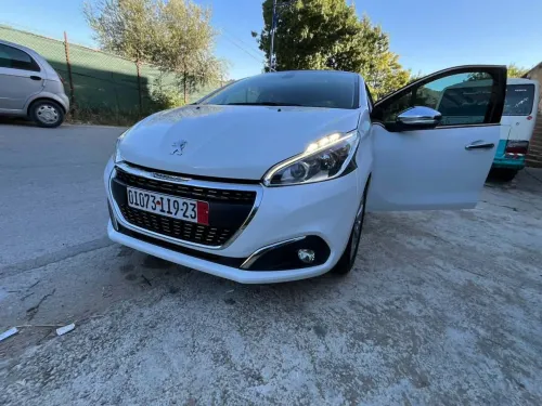 Peugeot 208 2019 Allure Facelift