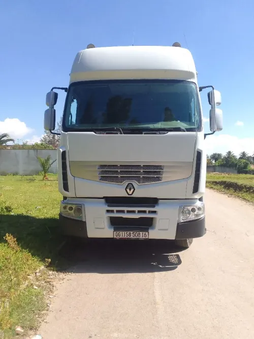 Renault Premium 2008