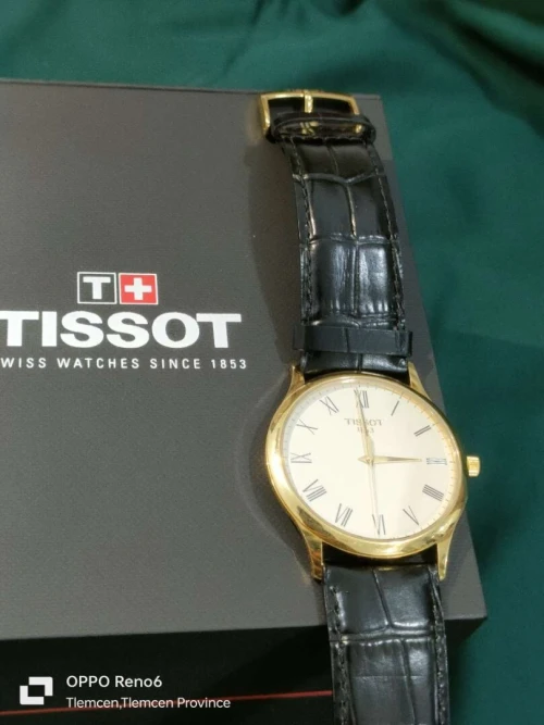 MONTRE SUISSE TISSOT 