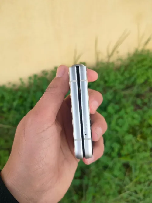Samsung Galaxy Z Flip 3 5G