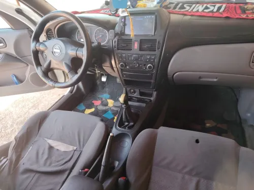 Nissan N16 2003 