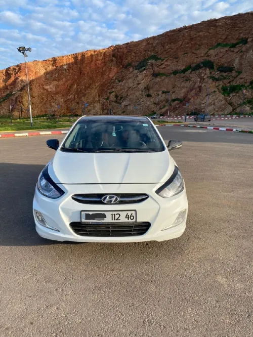 Hyundai Accent RB  4 portes 2012 Accent RB  4 portes