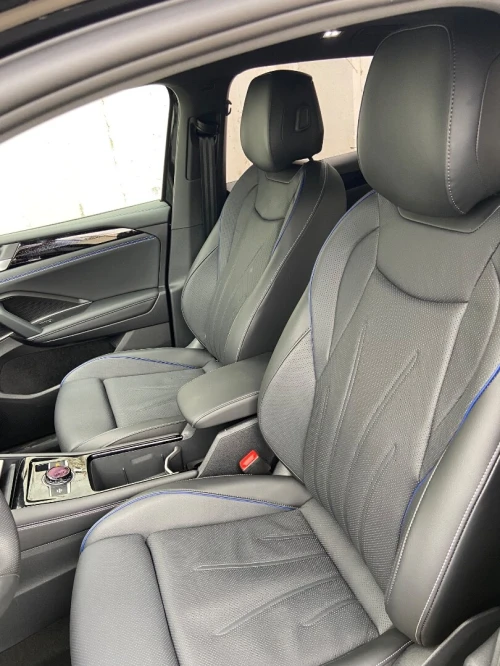Volkswagen Tiguan 2025 R-LINE