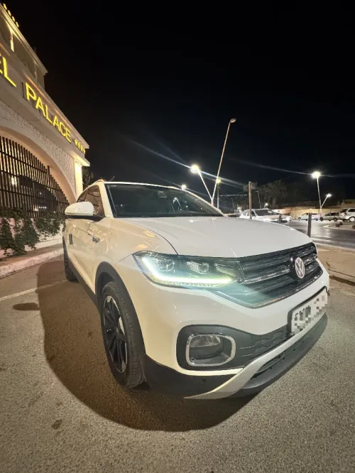 Volkswagen Tacoua 2023 R line