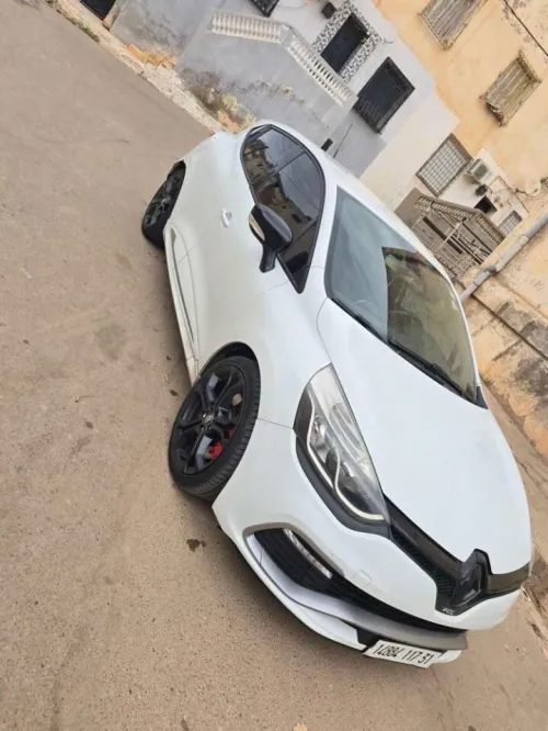 Renault Clio 4 RS 2017 Clio 4 RS