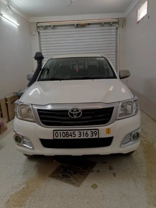 Toyota Hilux 2016 LEGEND DC 4x4