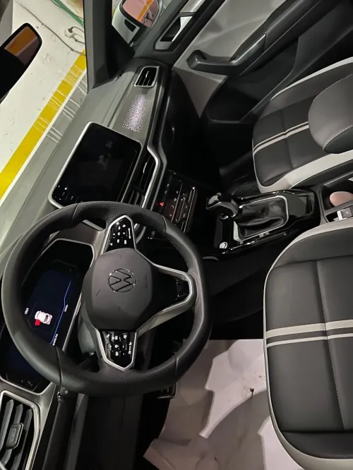 Volkswagen T-Roc 2025 R-Line 