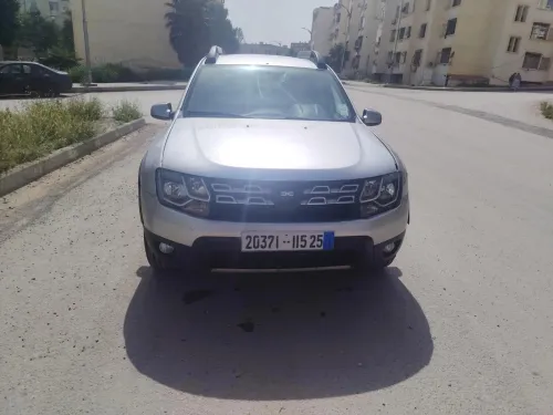 Dacia Duster 2015 Laureate