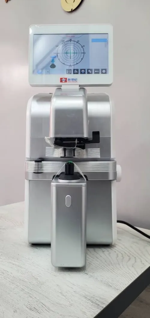 AUTO LENSMETER LM-900 - FRONTOFOCOMÈTRE