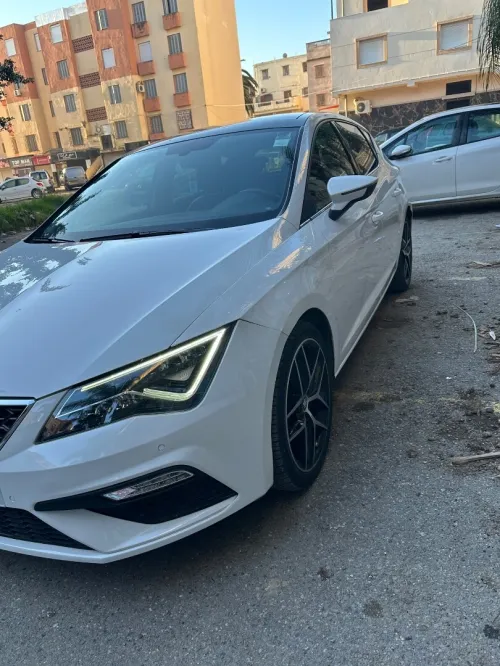 Seat Leon 2019 Léon beats
