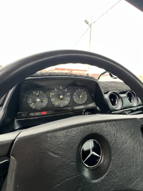 Mercedes W123 1980 300d